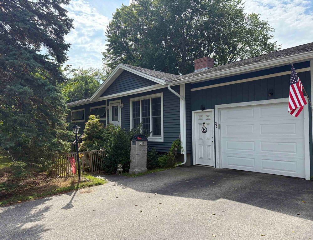 32 Clover Street, Exeter, NH 03833