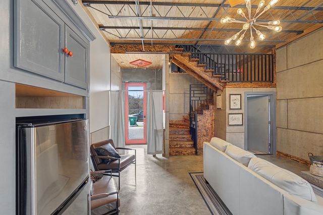 2204 Austin Ave, Nashville, TN 37210