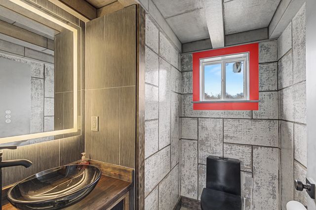 2204 Austin Ave, Nashville, TN 37210