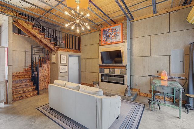 2204 Austin Ave, Nashville, TN 37210