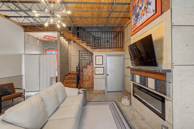 2204 Austin Ave, Nashville, TN 37210