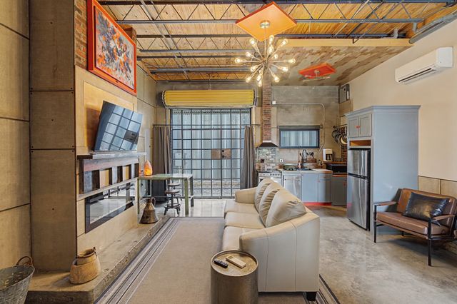 2204 Austin Ave, Nashville, TN 37210