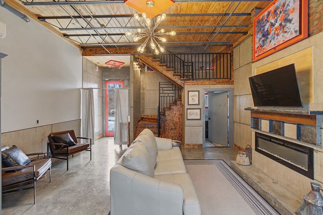 2204 Austin Ave, Nashville, TN 37210