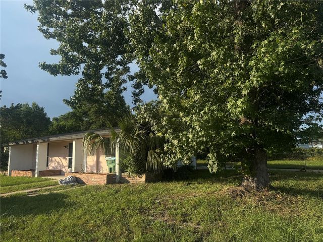 589 EAST NORMANDY BLVD., Deltona, FL 32725