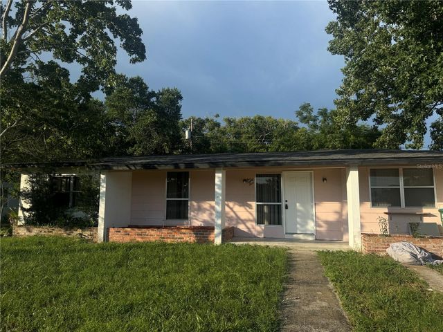 589 EAST NORMANDY BLVD., Deltona, FL 32725