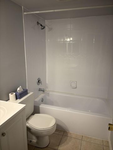 5150 NE 6th Avenue 109, Oakland Park, FL 33334