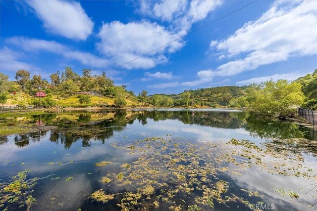 40057 S Shore Road, Fallbrook, CA 92028