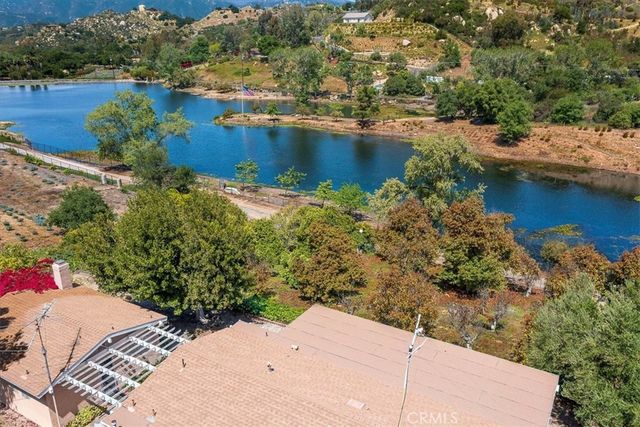 40057 S Shore Road, Fallbrook, CA 92028