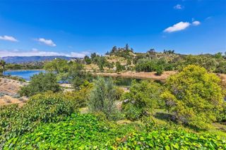 40057 S Shore Road, Fallbrook, CA 92028