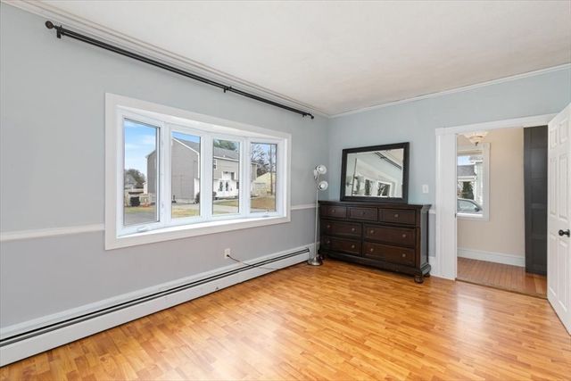 18 Sherman Pl, Woburn, MA 01801