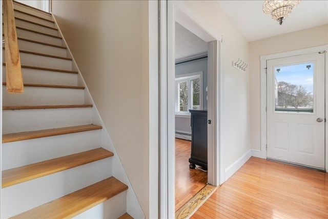 18 Sherman Pl, Woburn, MA 01801