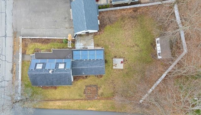 18 Sherman Pl, Woburn, MA 01801