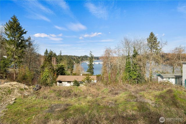 3710 Cartier Drive, Bremerton, WA 98312