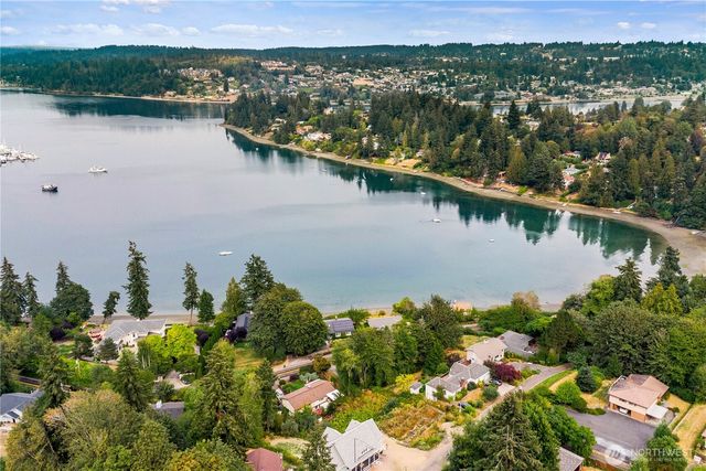 3710 Cartier Drive, Bremerton, WA 98312