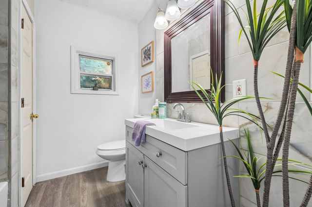 883 Carter St, Nashville, TN 37206