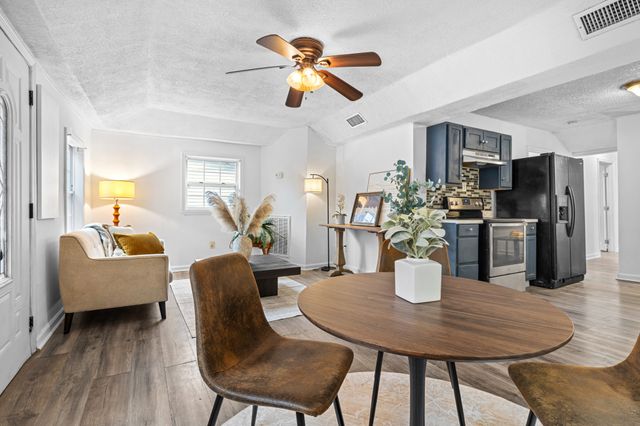 883 Carter St, Nashville, TN 37206