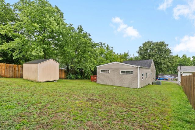 883 Carter St, Nashville, TN 37206
