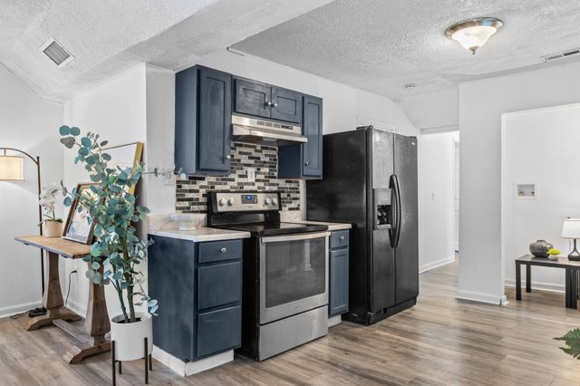 883 Carter St, Nashville, TN 37206