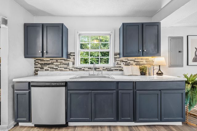 883 Carter St, Nashville, TN 37206