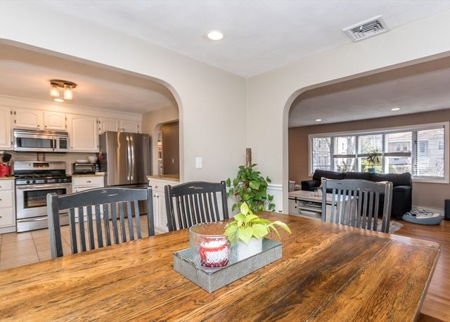 27 Sherman Street, Needham, MA 02494