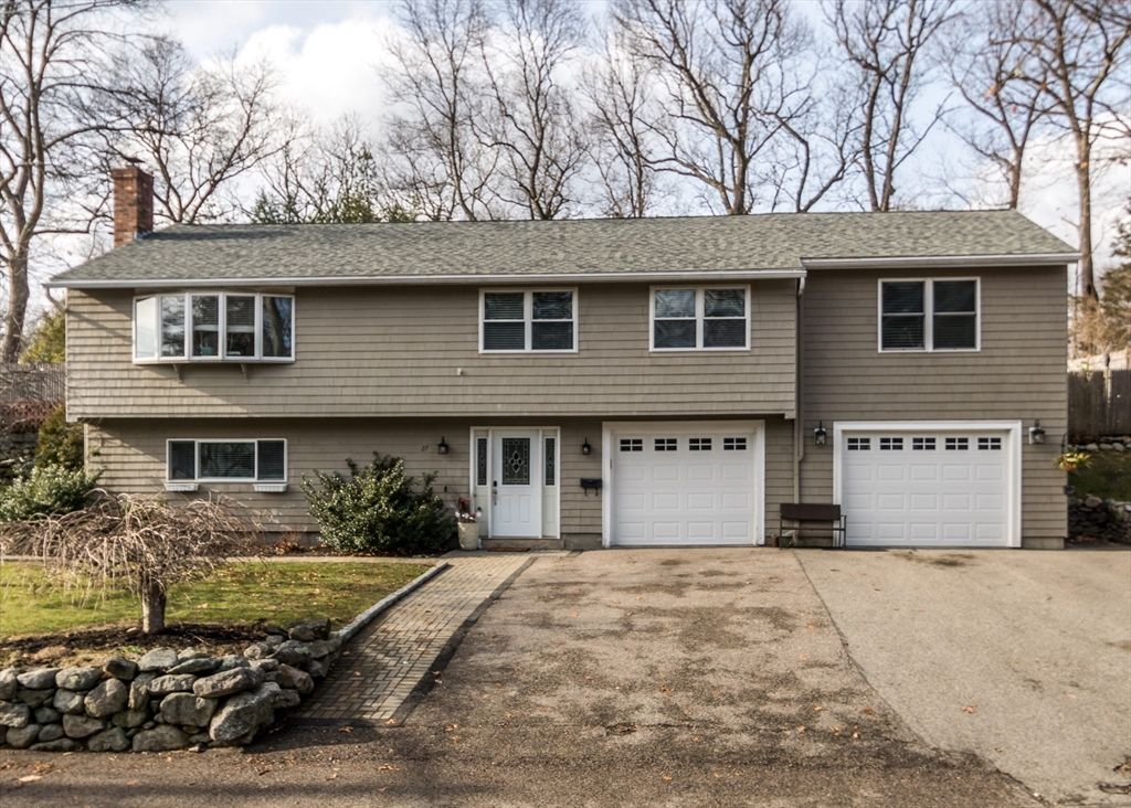 27 Sherman Street, Needham, MA 02494