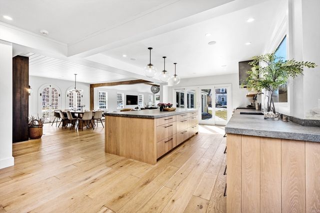 187 Main St, Hingham, MA 02043