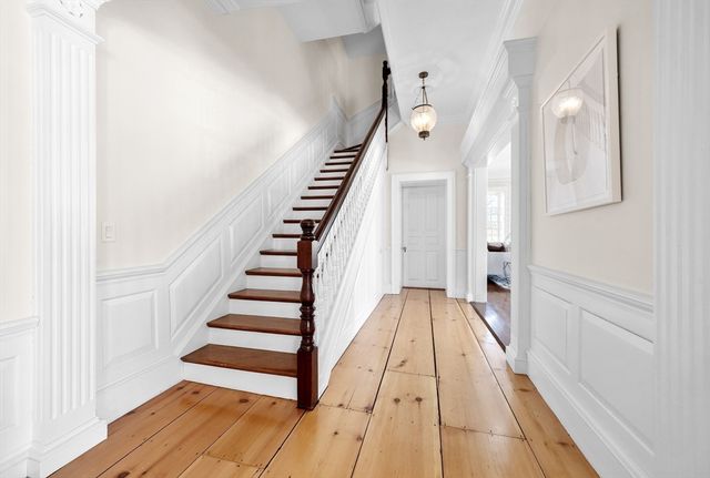 187 Main St, Hingham, MA 02043