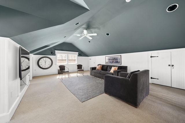 187 Main St, Hingham, MA 02043