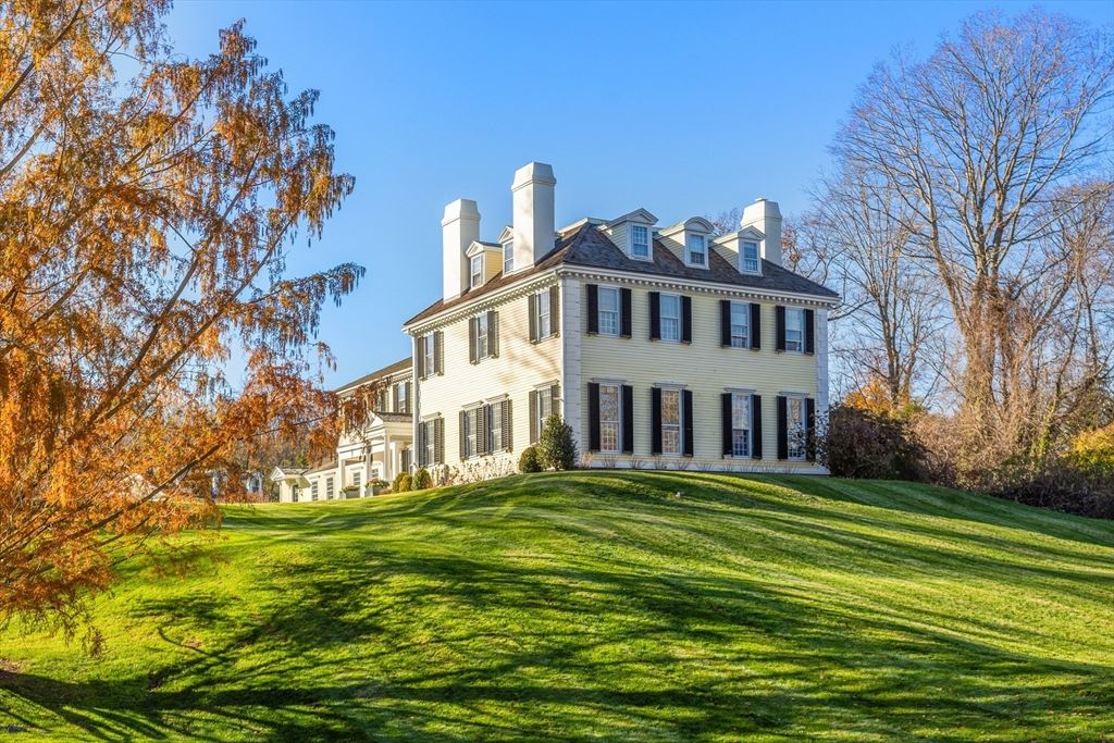 187 Main St, Hingham, MA 02043