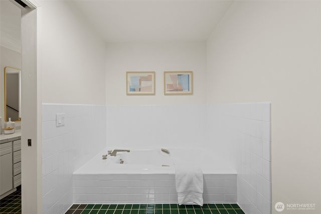 1231 NW 126th Street, Seattle, WA 98177