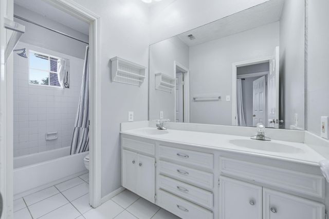 14519 Sandalfoot Street, Houston, TX 77095