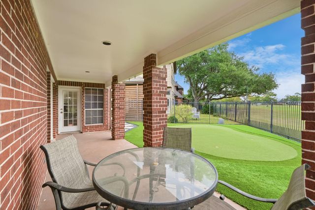 14519 Sandalfoot Street, Houston, TX 77095