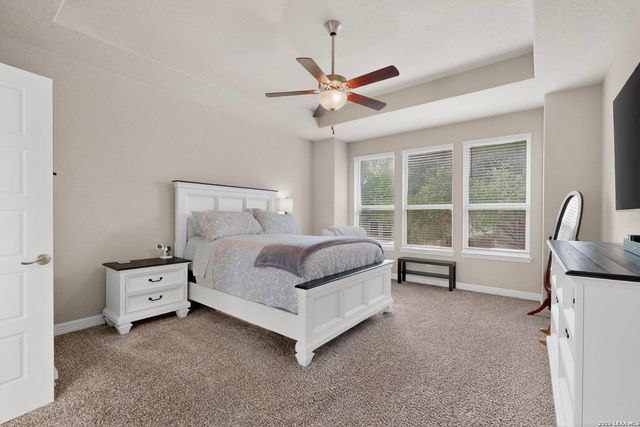 220 Comanche Trail, Cibolo, TX 78108