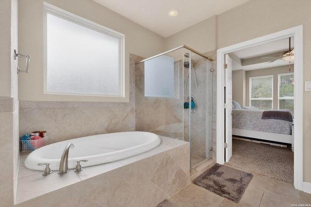 220 Comanche Trail, Cibolo, TX 78108