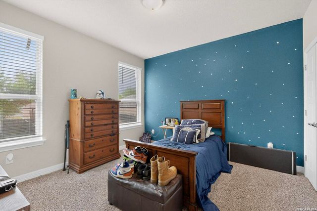 220 Comanche Trail, Cibolo, TX 78108