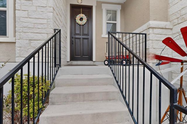 220 Comanche Trail, Cibolo, TX 78108