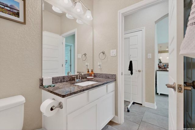 220 Comanche Trail, Cibolo, TX 78108