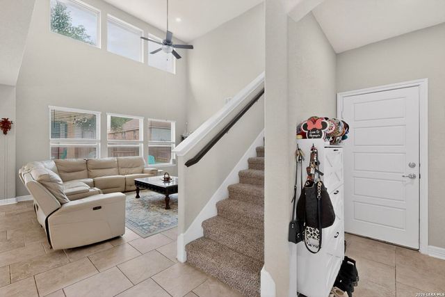 220 Comanche Trail, Cibolo, TX 78108