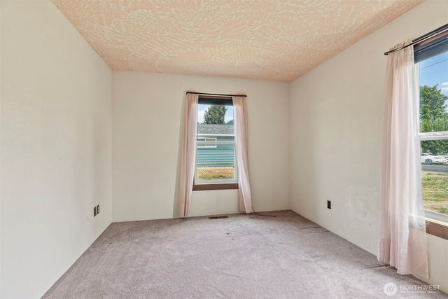 2631 48th Avenue, Longview, WA 98632
