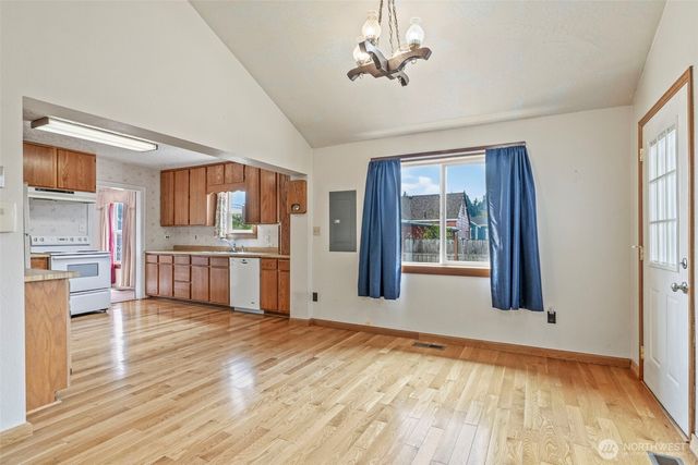 2631 48th Avenue, Longview, WA 98632