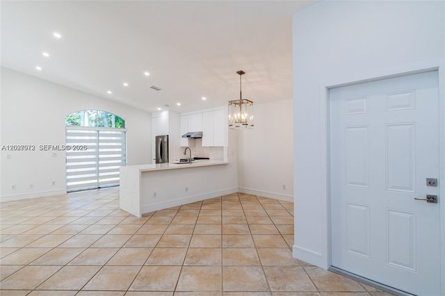 812 Garnet Circle 812, Weston, FL 33326