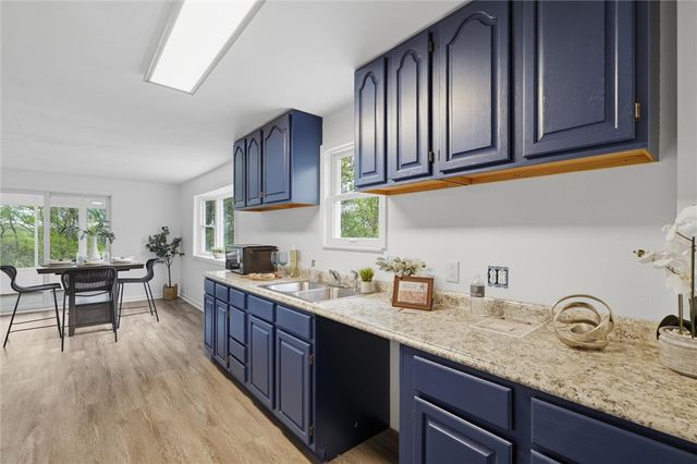 443 Eden Dr, Monroeville, PA 15146