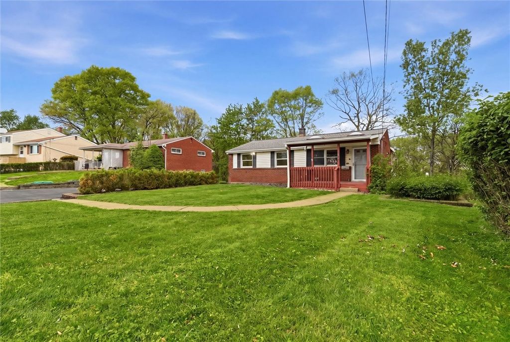 443 Eden Dr, Monroeville, PA 15146