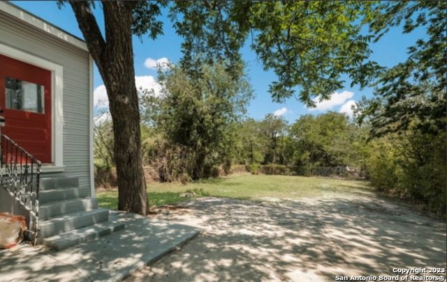 621 Hays, San Antonio, TX 78202