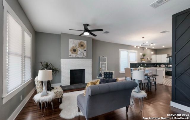 621 Hays, San Antonio, TX 78202
