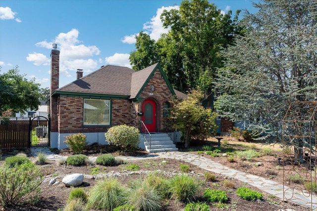 3003 W Fairview Ave, Spokane, WA 99205