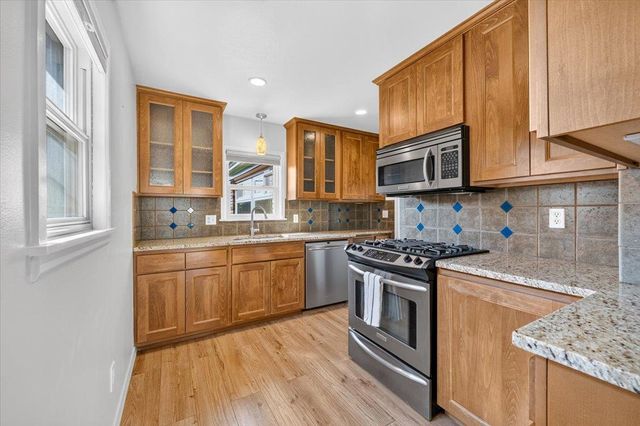 3003 W Fairview Ave, Spokane, WA 99205