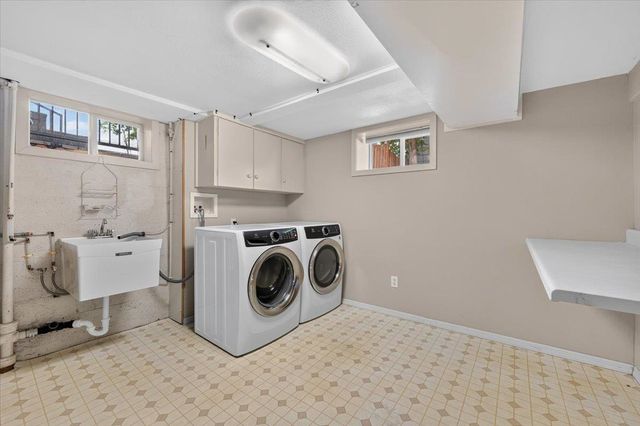 3003 W Fairview Ave, Spokane, WA 99205