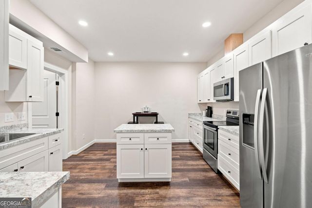 184 Scarlet Oak Lane, Dawsonville, GA 30534