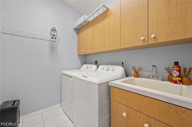 7861 Twin Eagle LN, Fort Myers, FL 33912